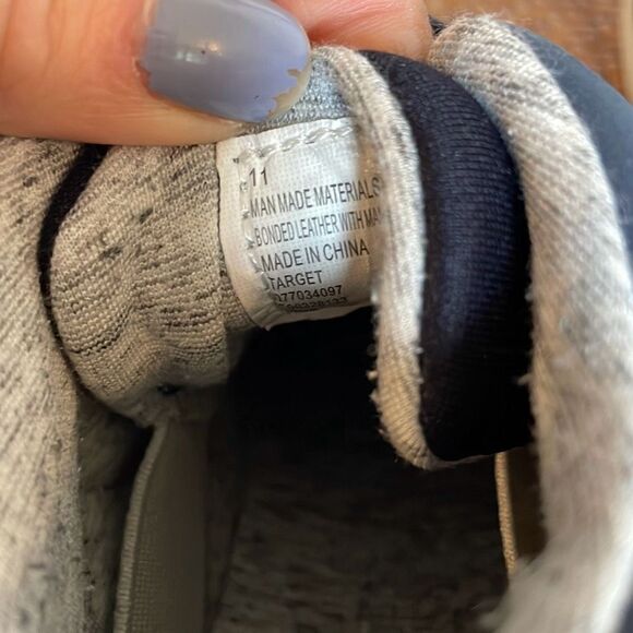 Boys size 11 sneaker bundle Cat & Jack Carter’s - Picture 6 of 11